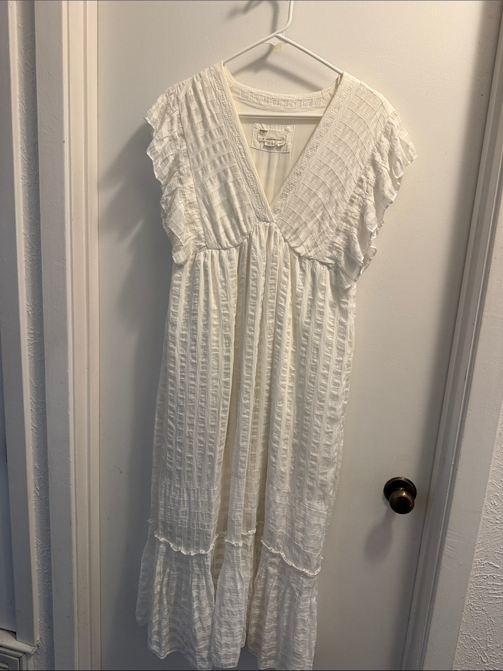Anthropologie Cream V-Neck Textured Maxi Dress